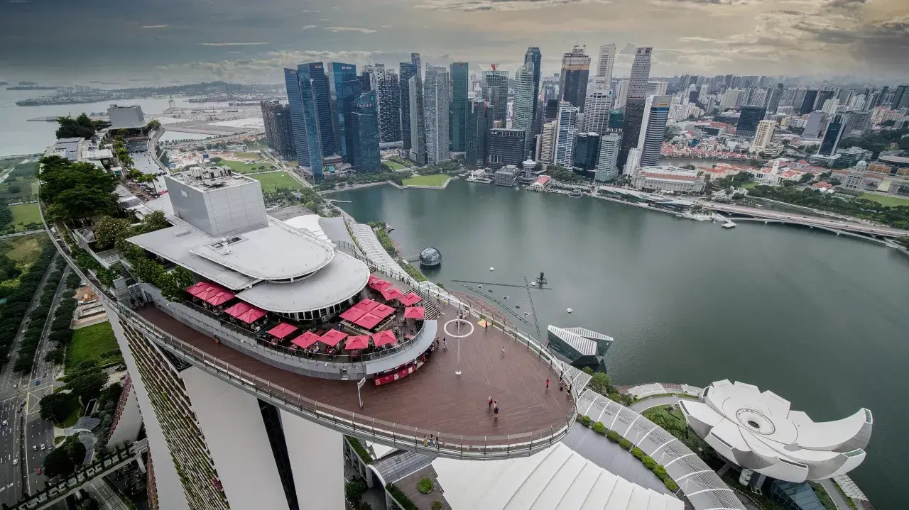 Marina Bay Sands rooftop SkyPark observation deck overlooking Singapore skyline and Marina Bay